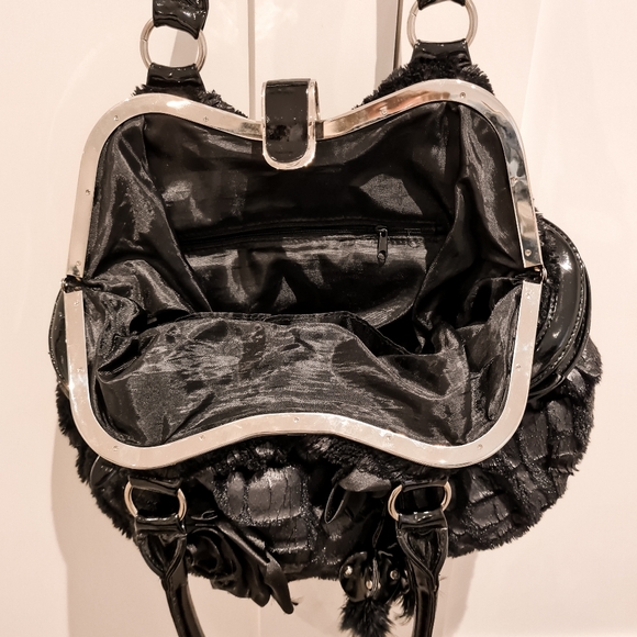 Fur Black handbag - Picture 3 of 5